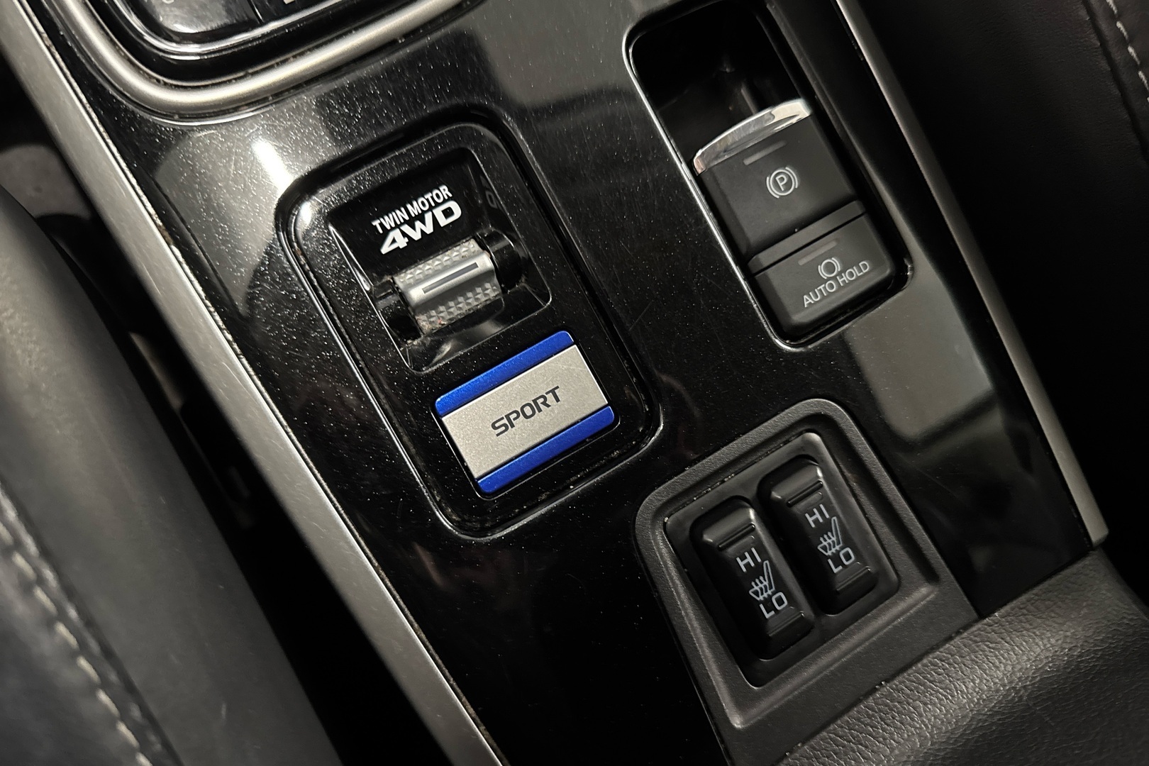 MITSUBISHI Outlander PHEV 2021