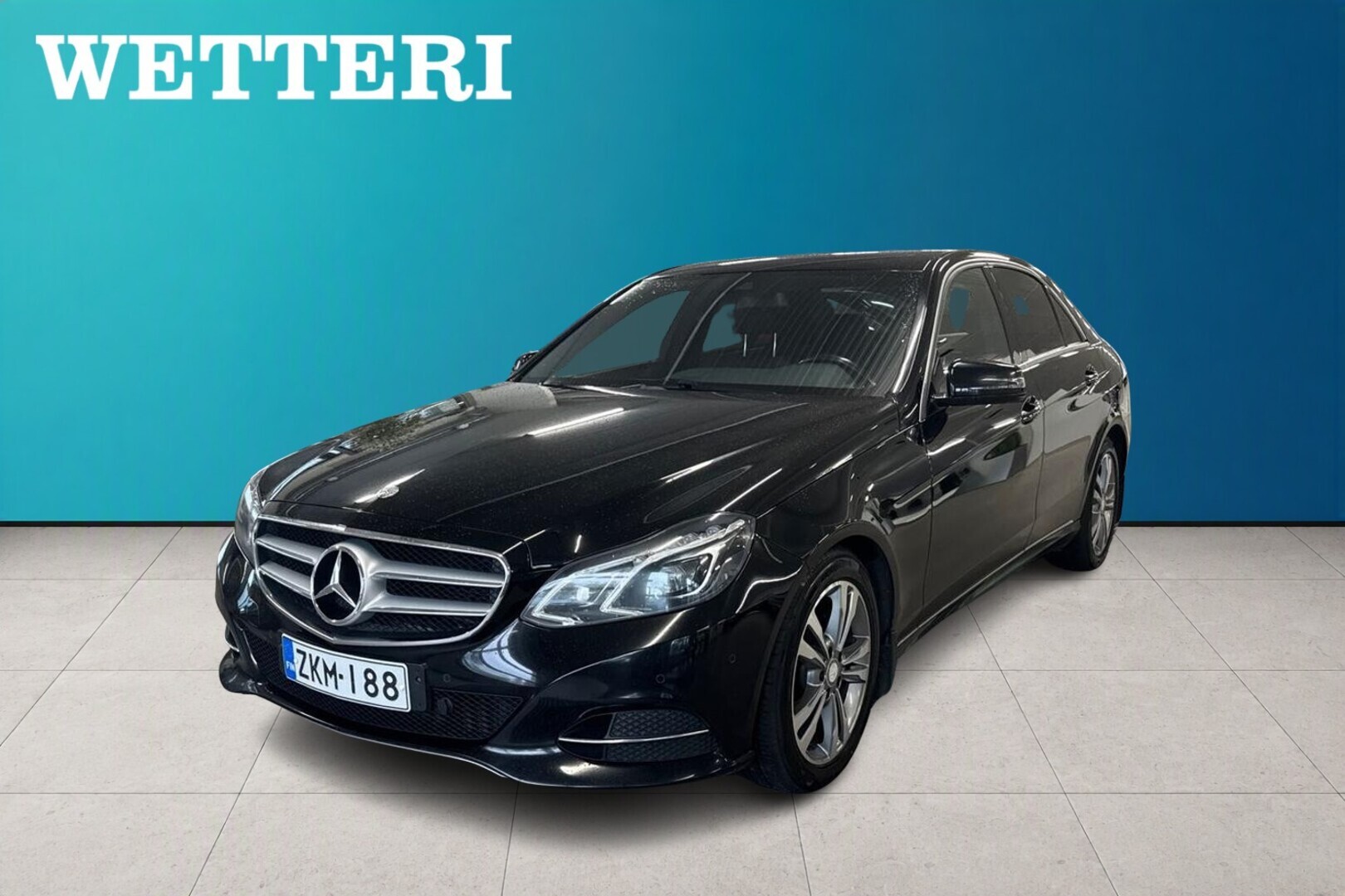 MERCEDES-BENZ E 1