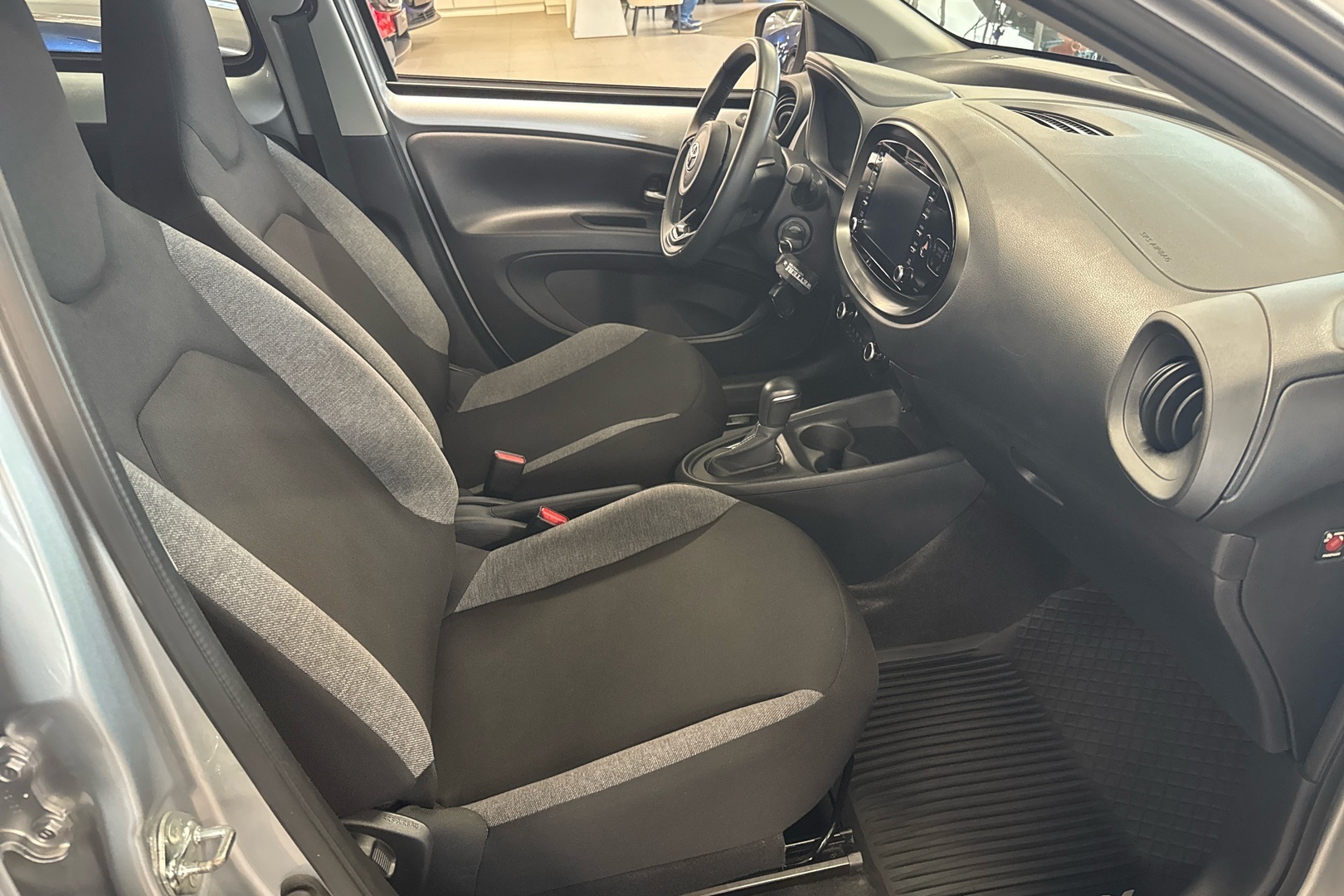 TOYOTA Aygo X 2023