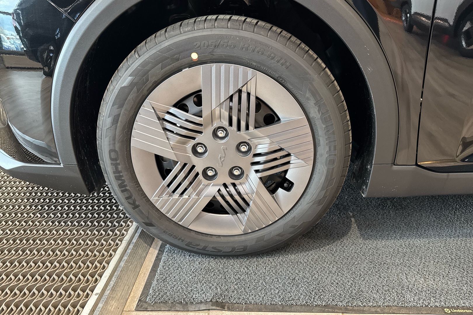 KIA K4 6