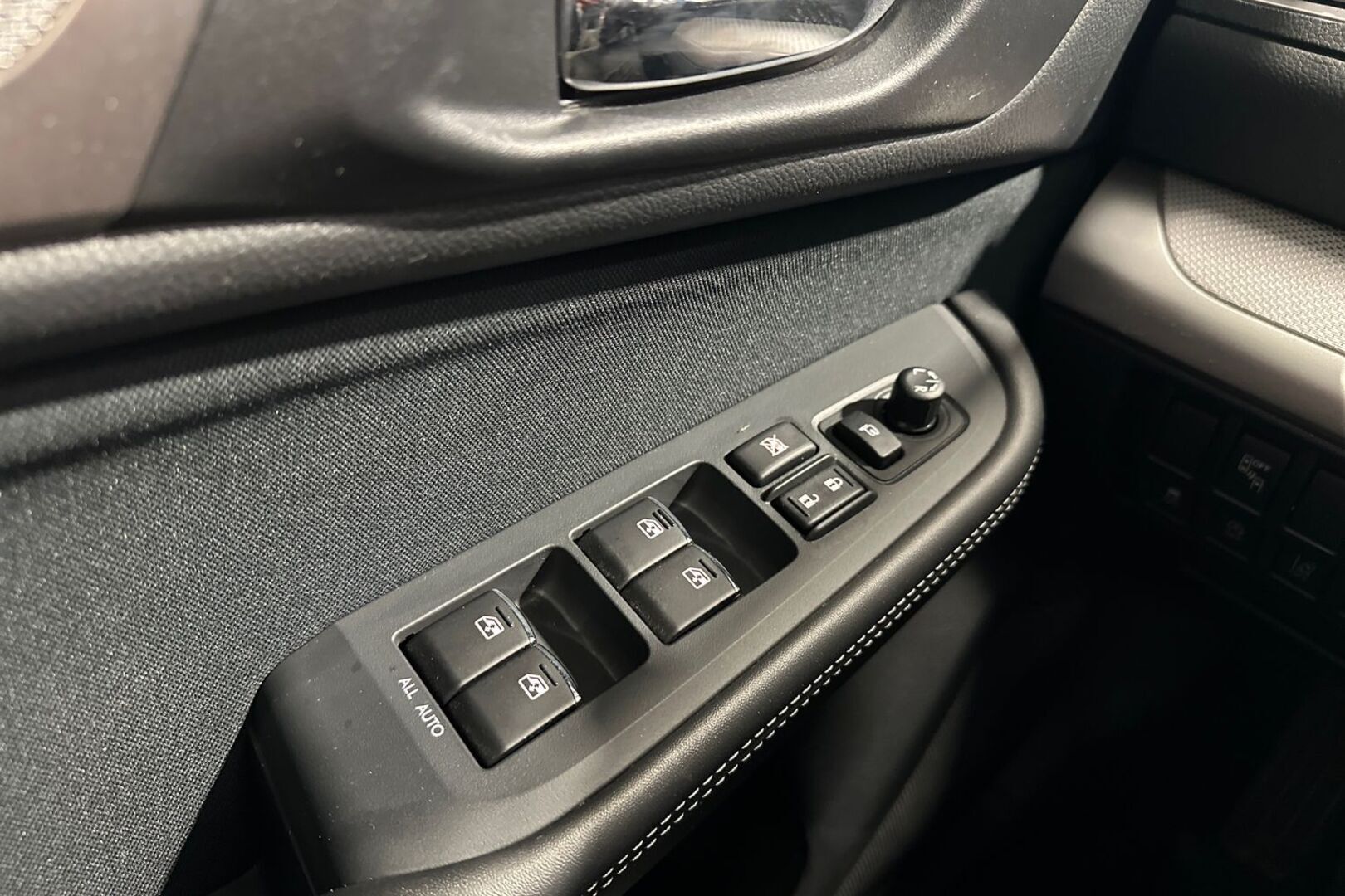 SUBARU Outback 2019