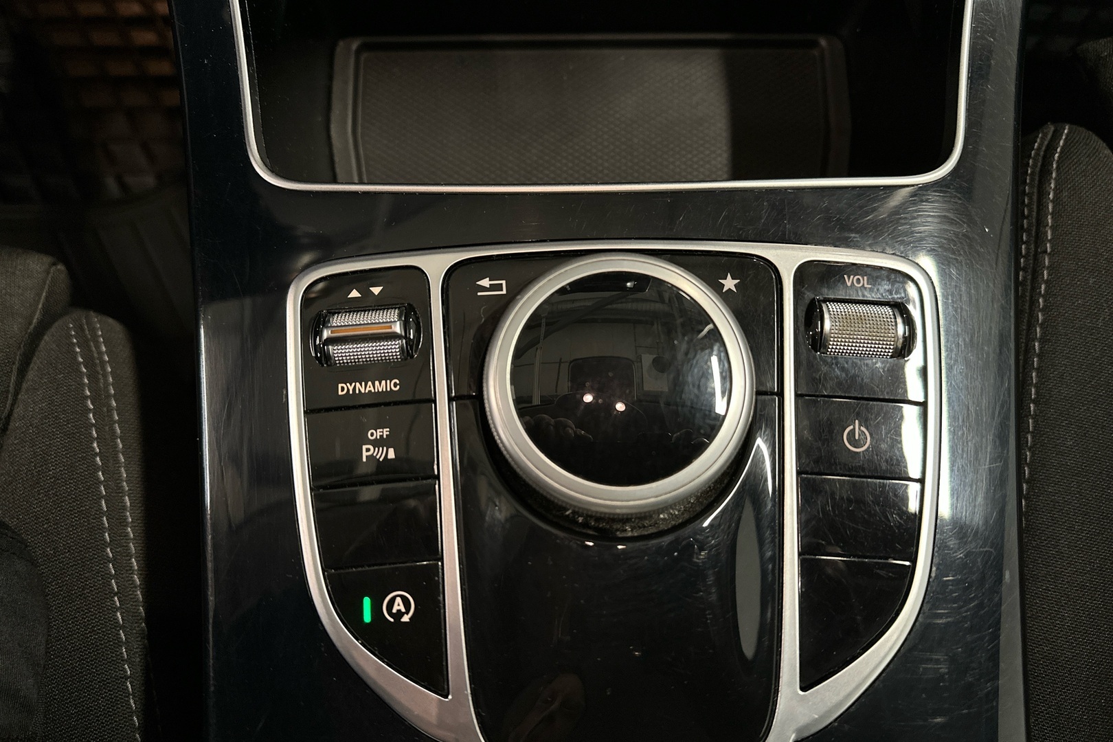 MERCEDES-BENZ C 2017