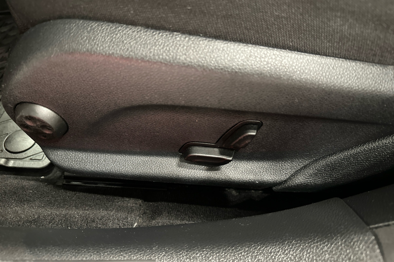 MERCEDES-BENZ C 2017