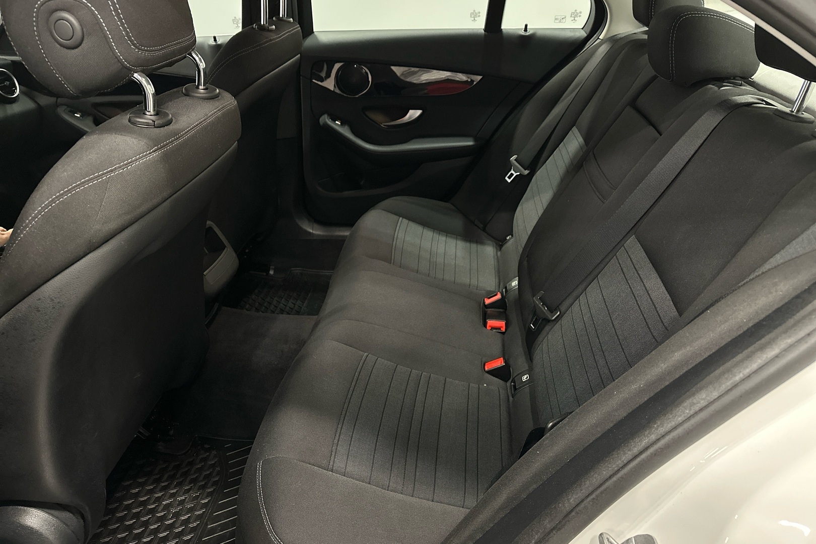 MERCEDES-BENZ C 2017