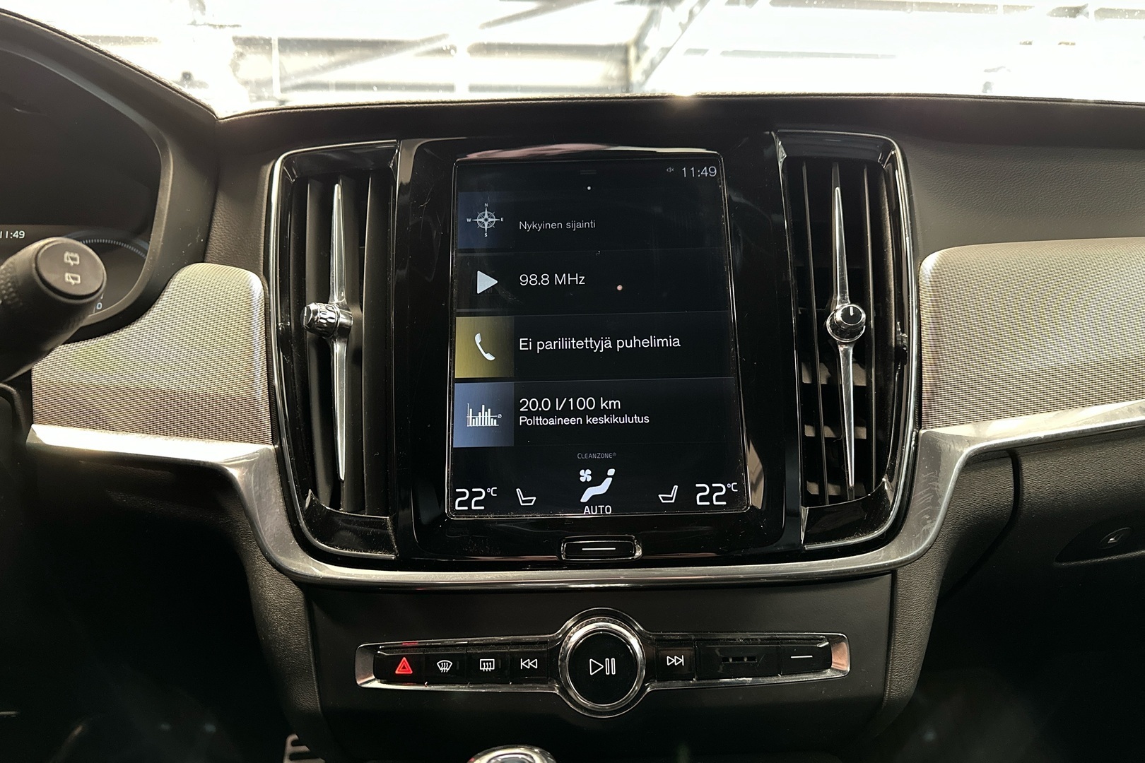 VOLVO V90 2019