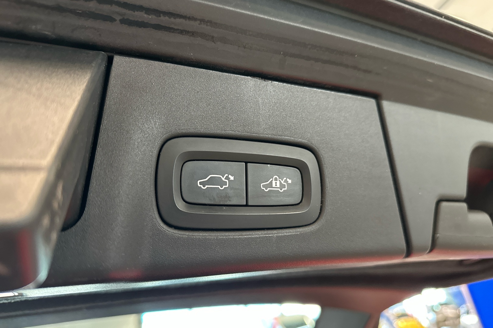 VOLVO V90 2019