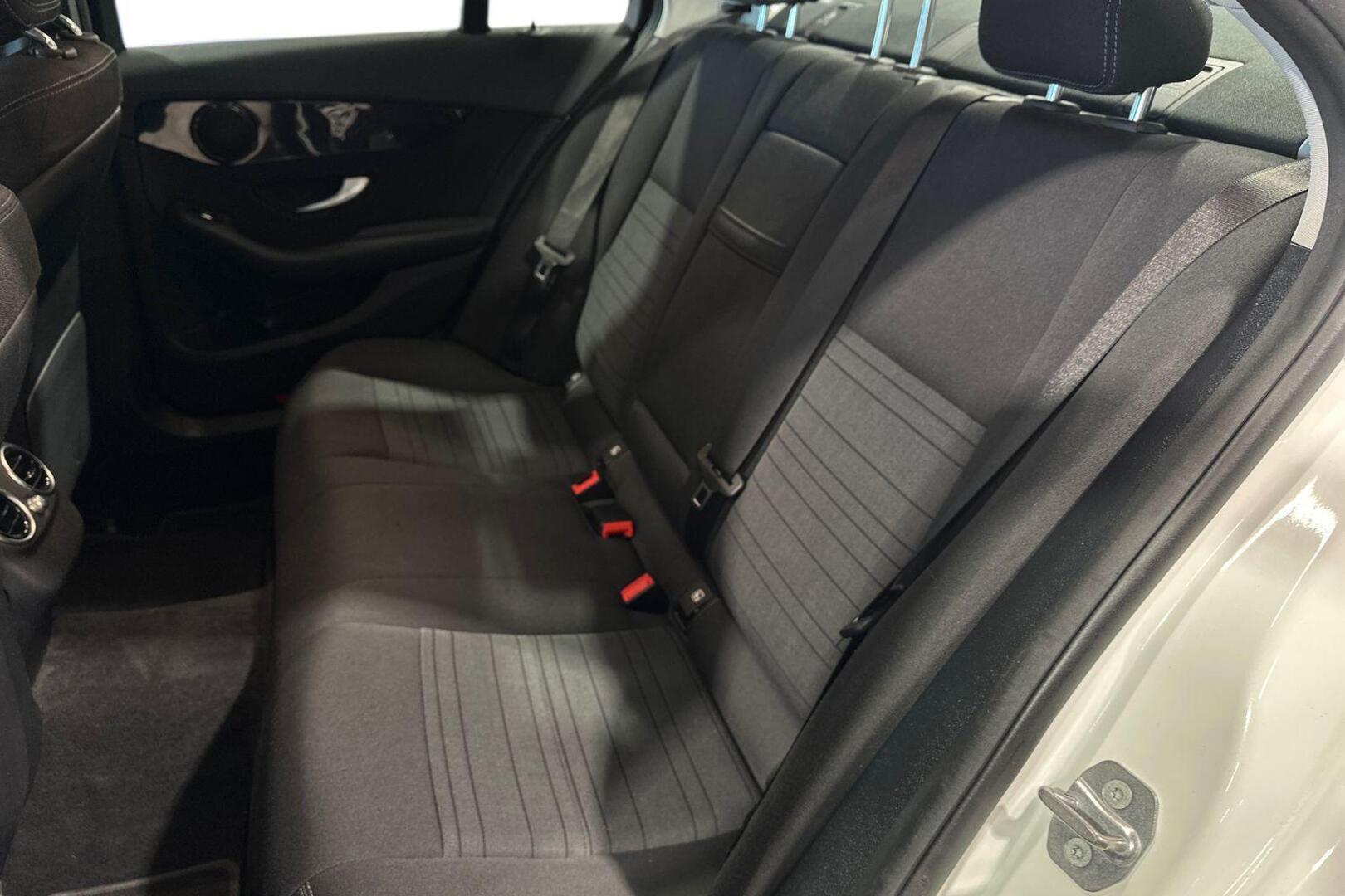 MERCEDES-BENZ C 2020