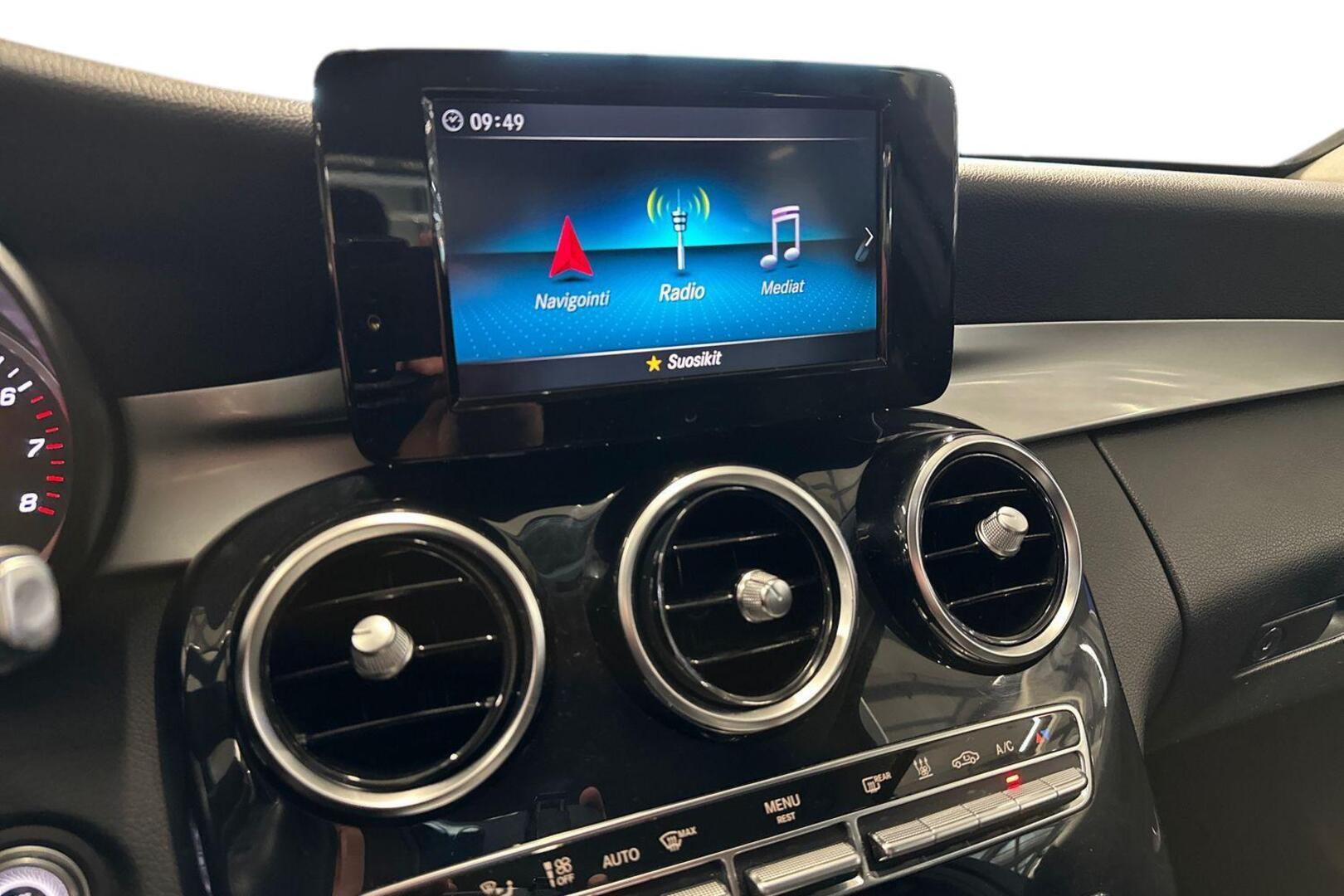 MERCEDES-BENZ C 2020