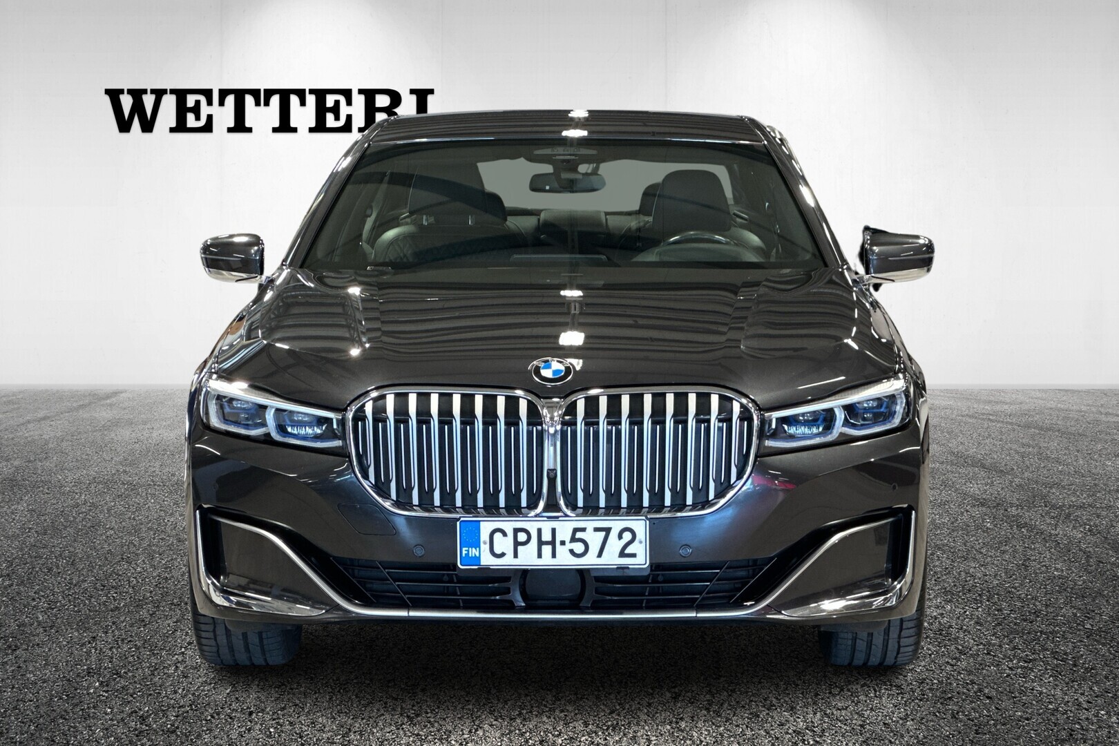 BMW 745 2020
