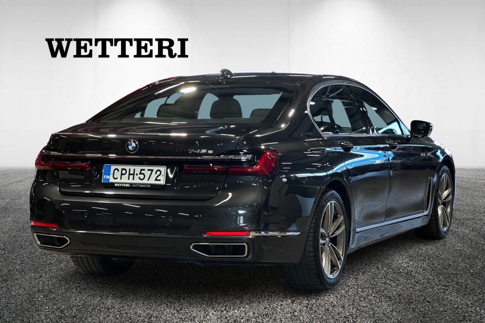 BMW 745 2020