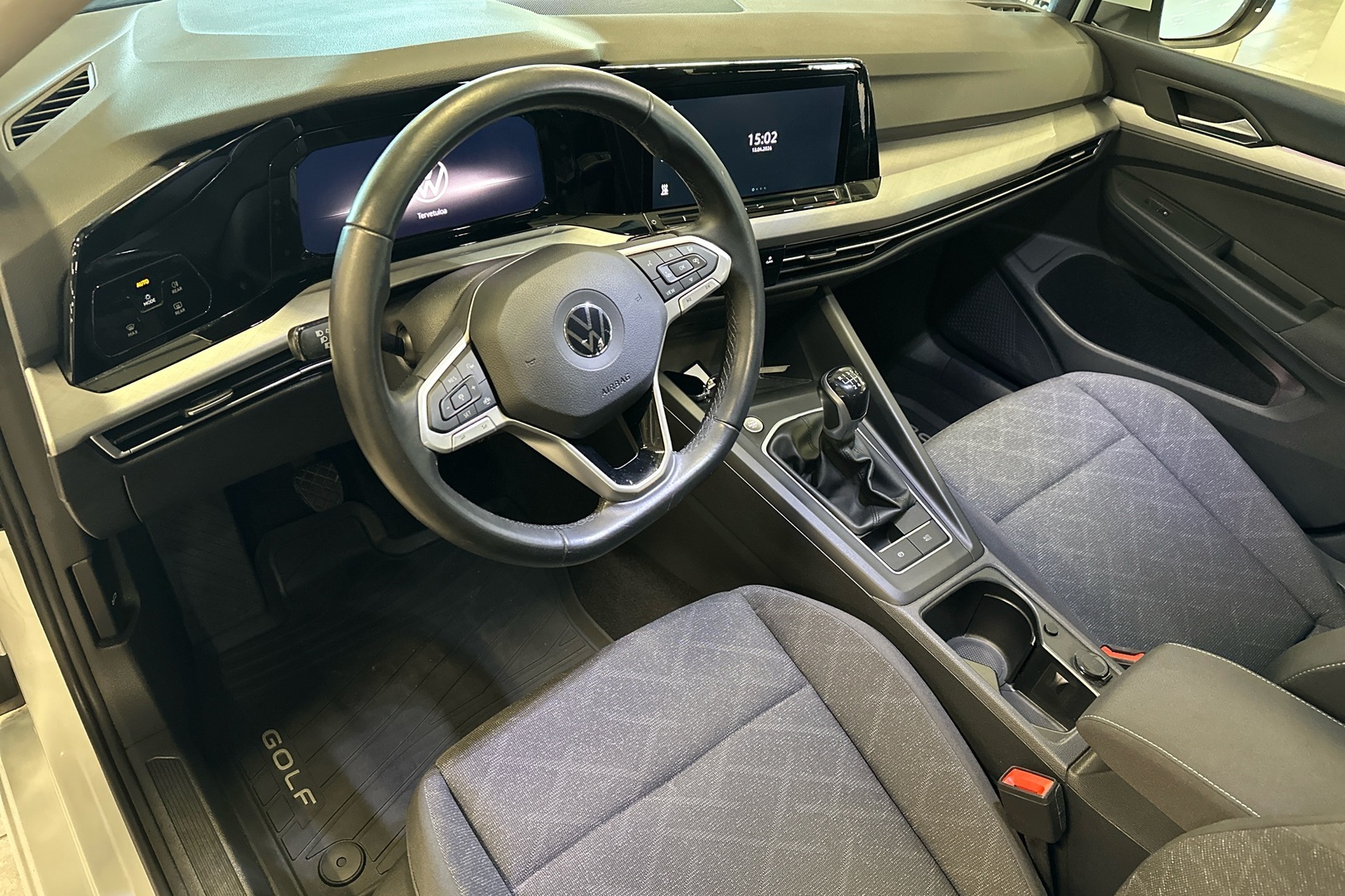 VOLKSWAGEN Golf 2022