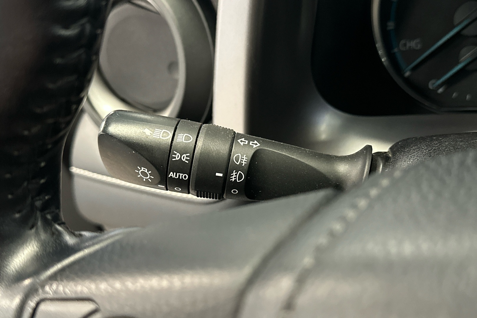 TOYOTA RAV4 2018
