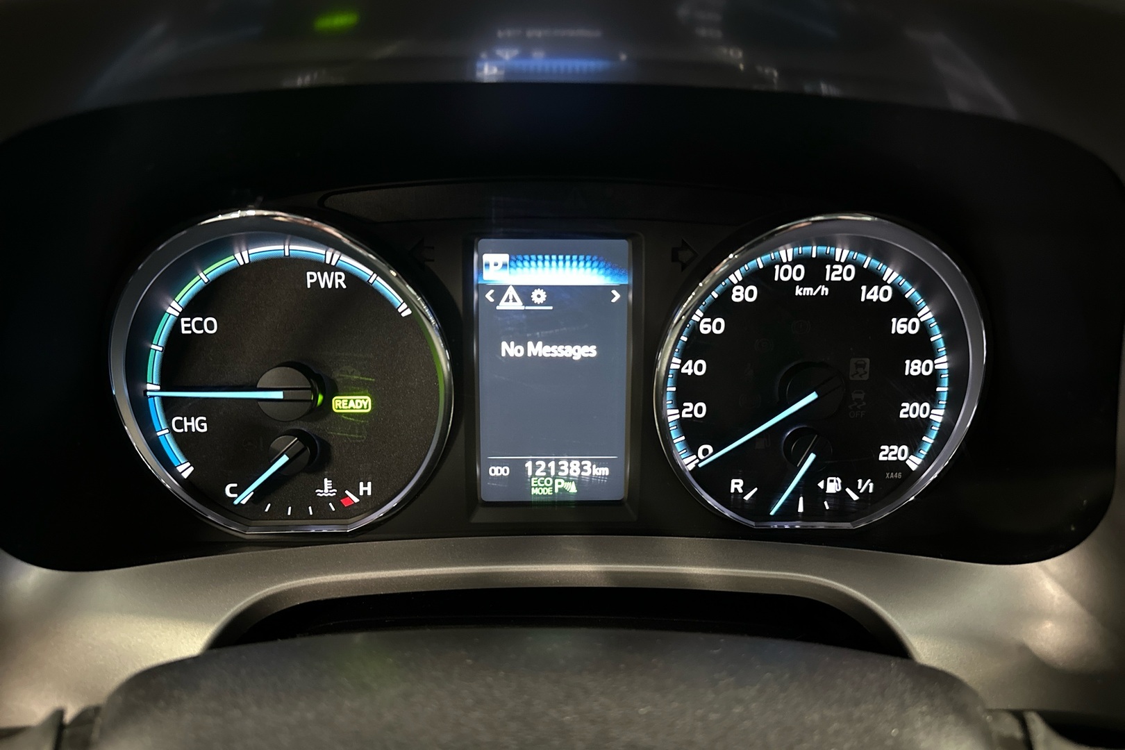 TOYOTA RAV4 2018