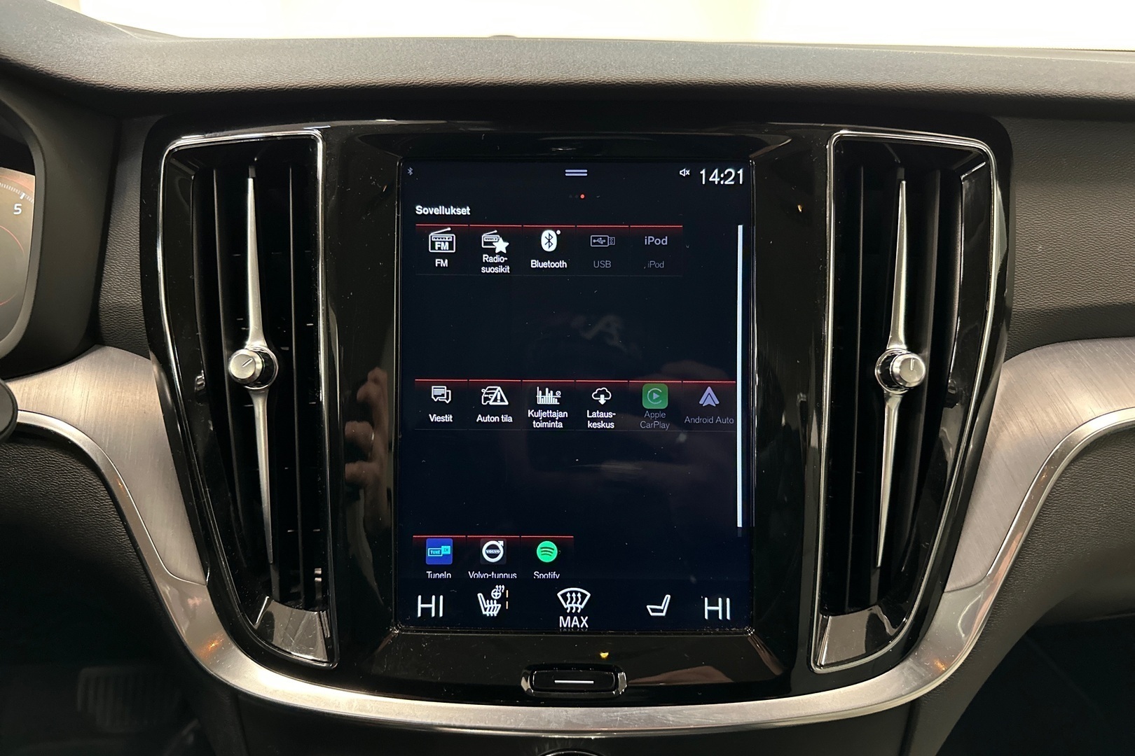 VOLVO V60 Cross Country 2020