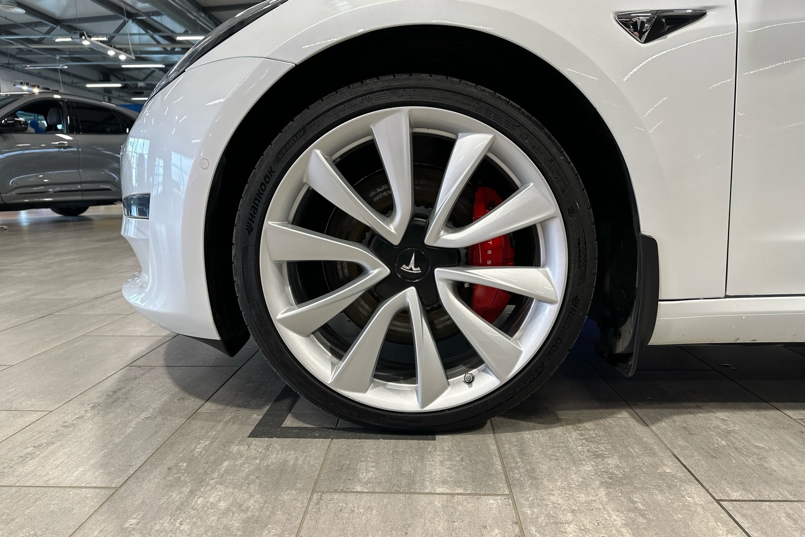 TESLA Model 3 2019