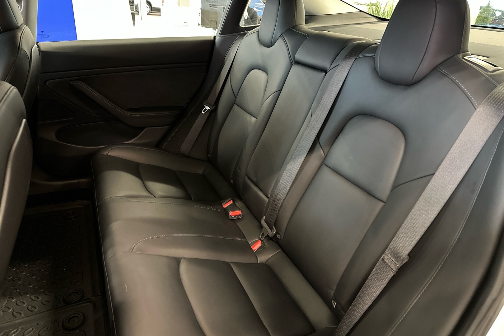 TESLA Model 3 2019