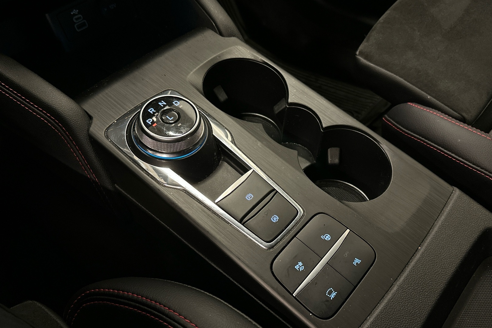 FORD Kuga 2024