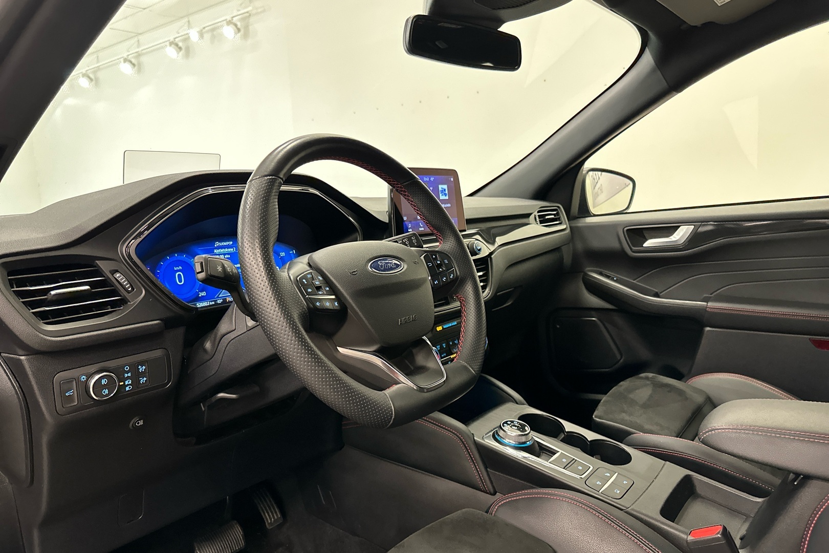 FORD Kuga 2024