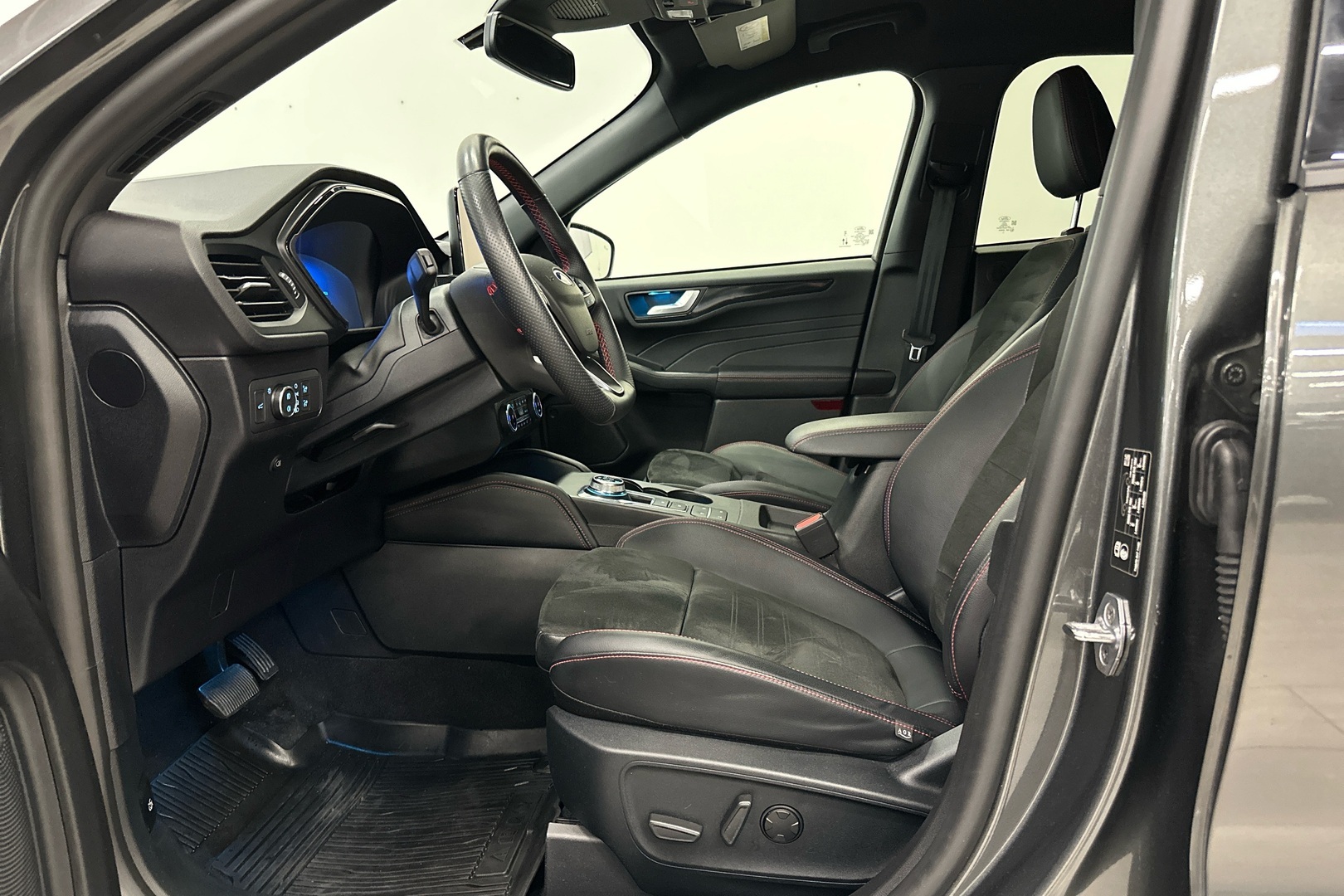 FORD Kuga 2024