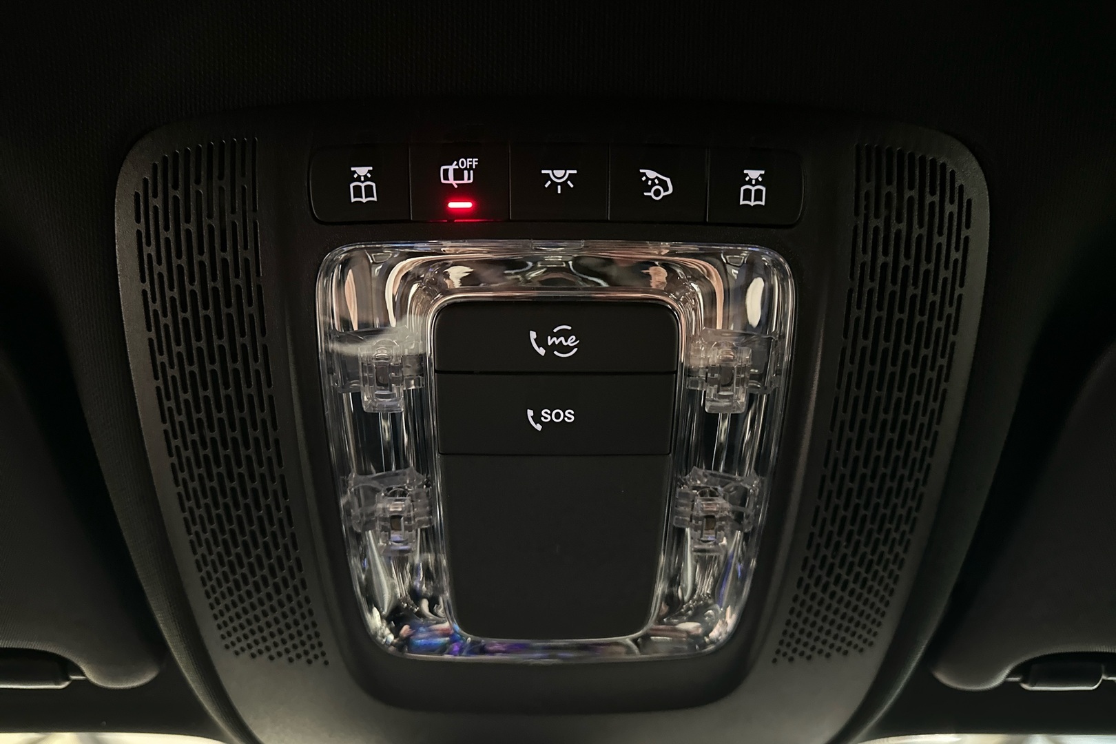 MERCEDES-BENZ EQA 2025