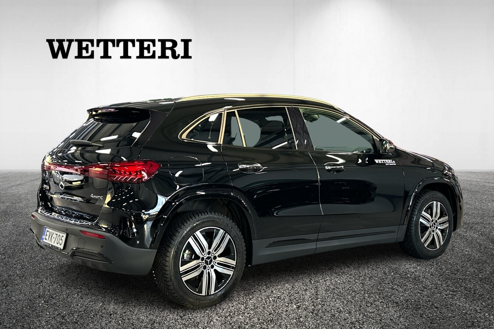 MERCEDES-BENZ EQA 2025