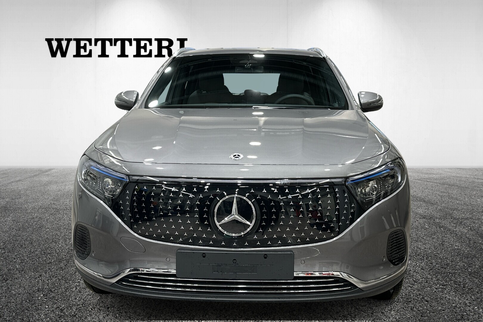 MERCEDES-BENZ EQA 2025