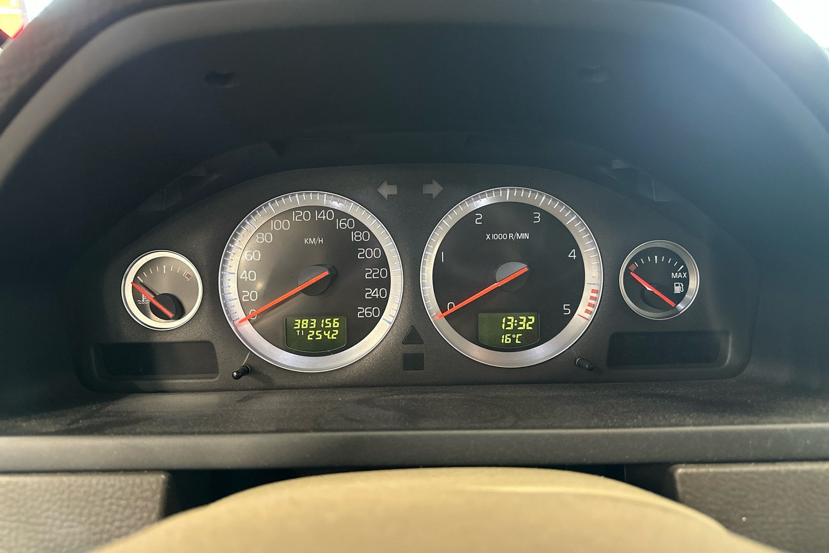 VOLVO XC90 2008