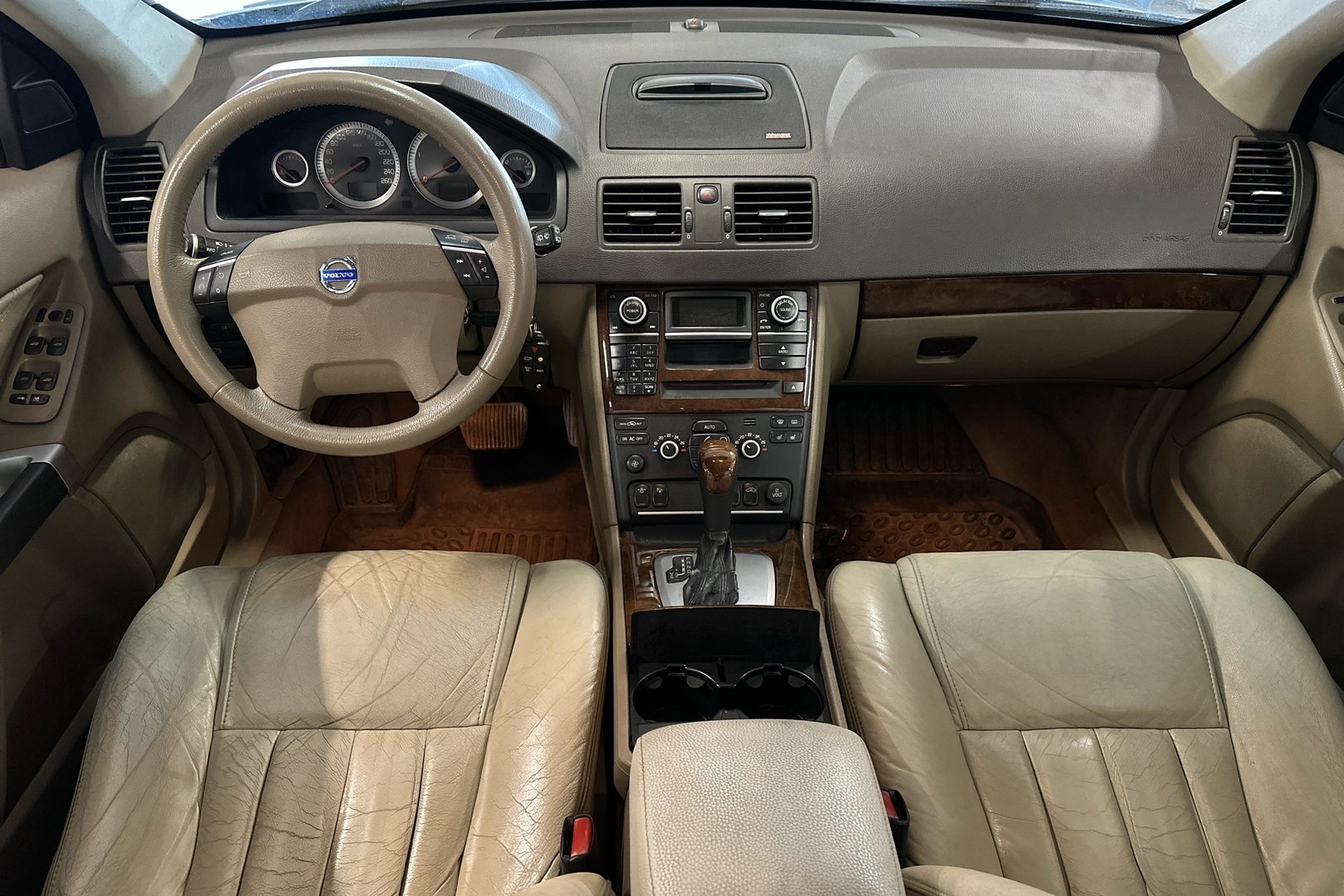 VOLVO XC90 2008