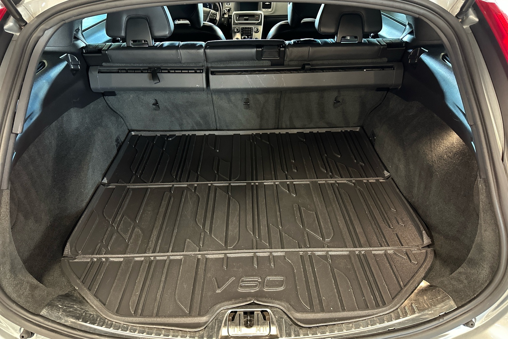 VOLVO V60 2014