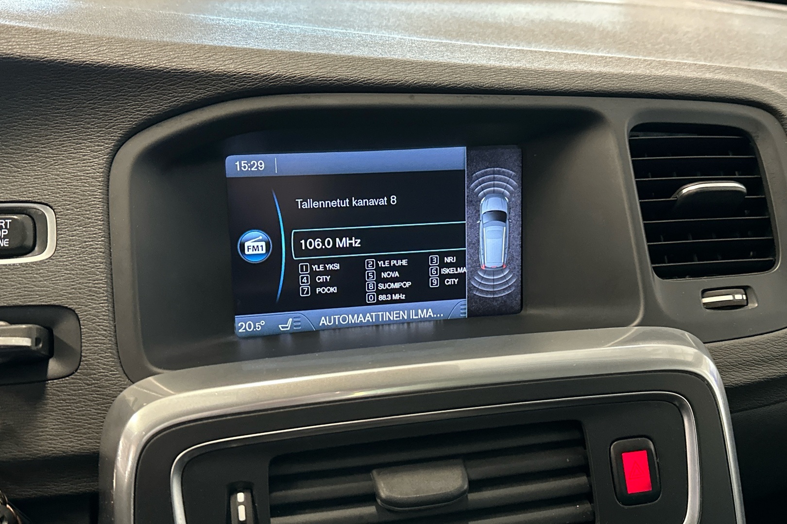 VOLVO V60 2014