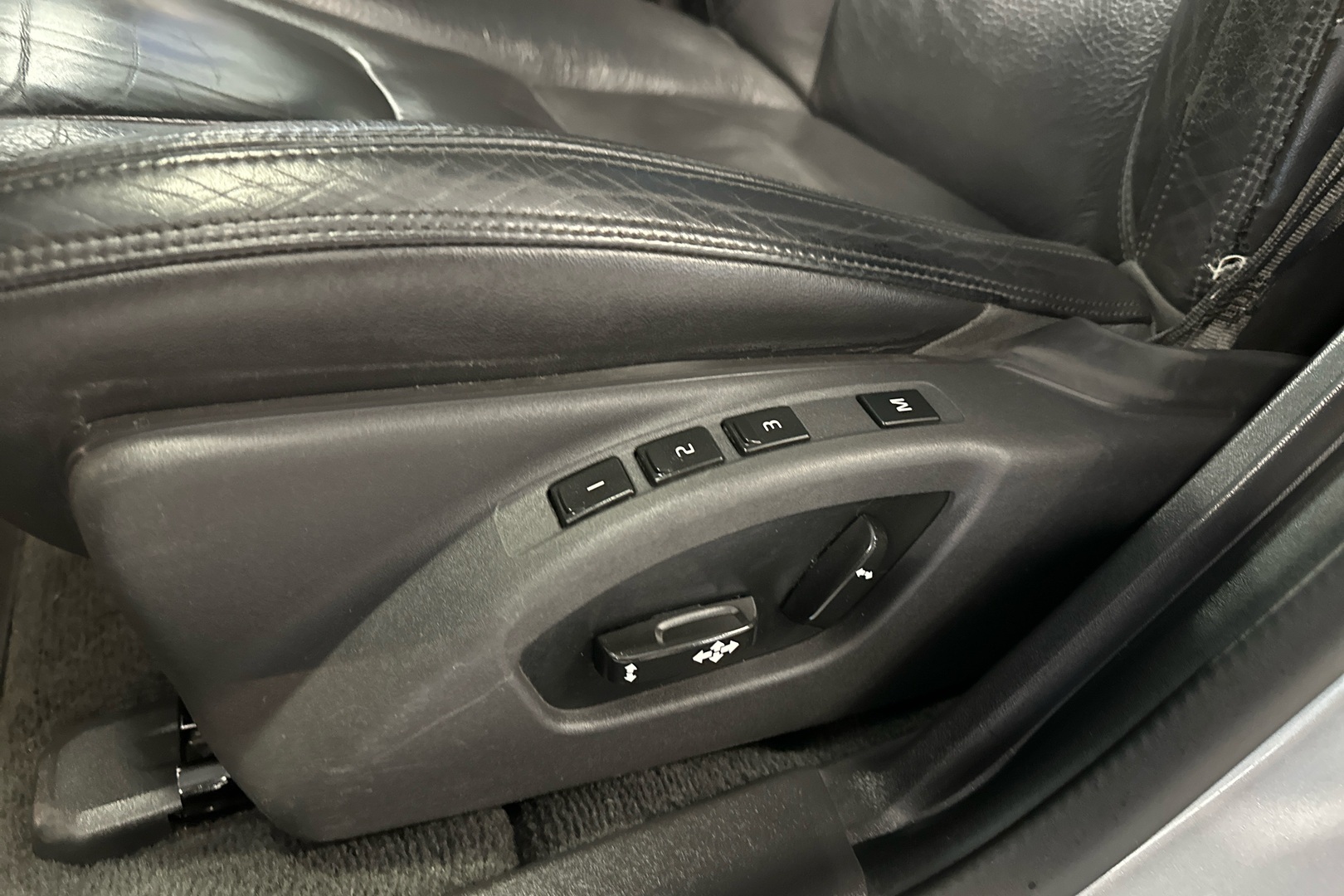VOLVO V60 2014