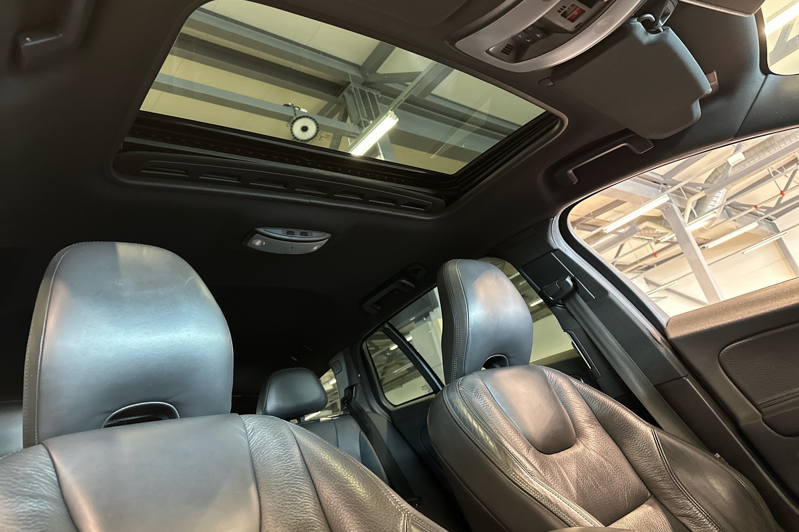 VOLVO V60 2014