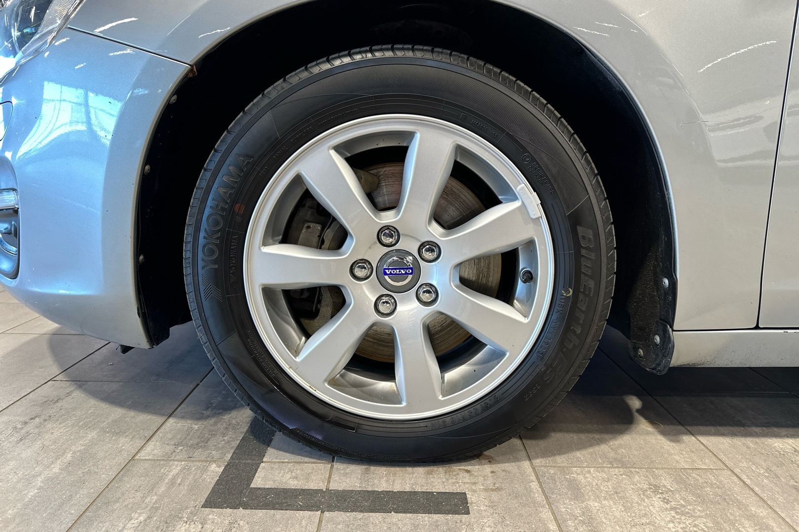 VOLVO V60 2014