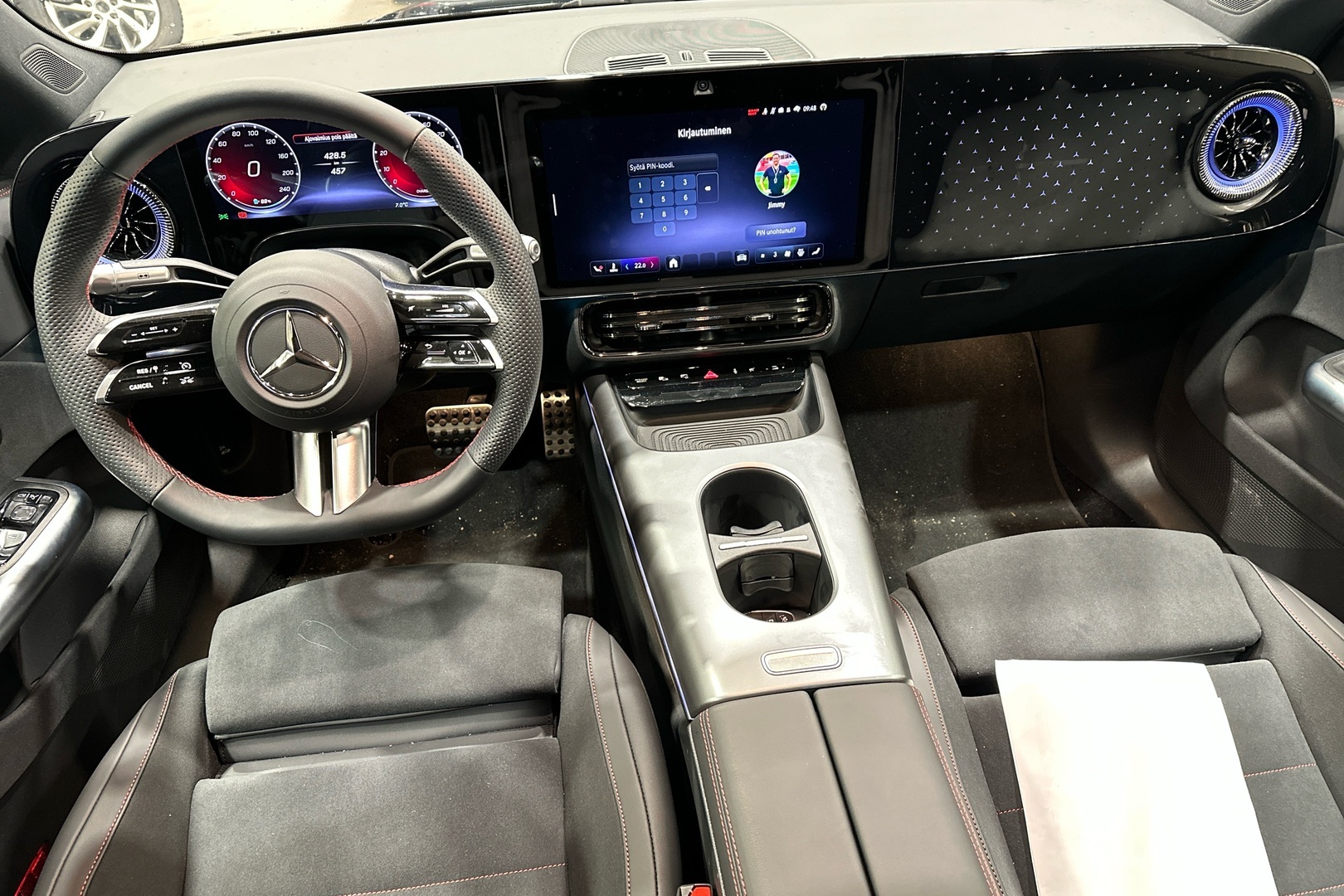 MERCEDES-BENZ CLA 2025
