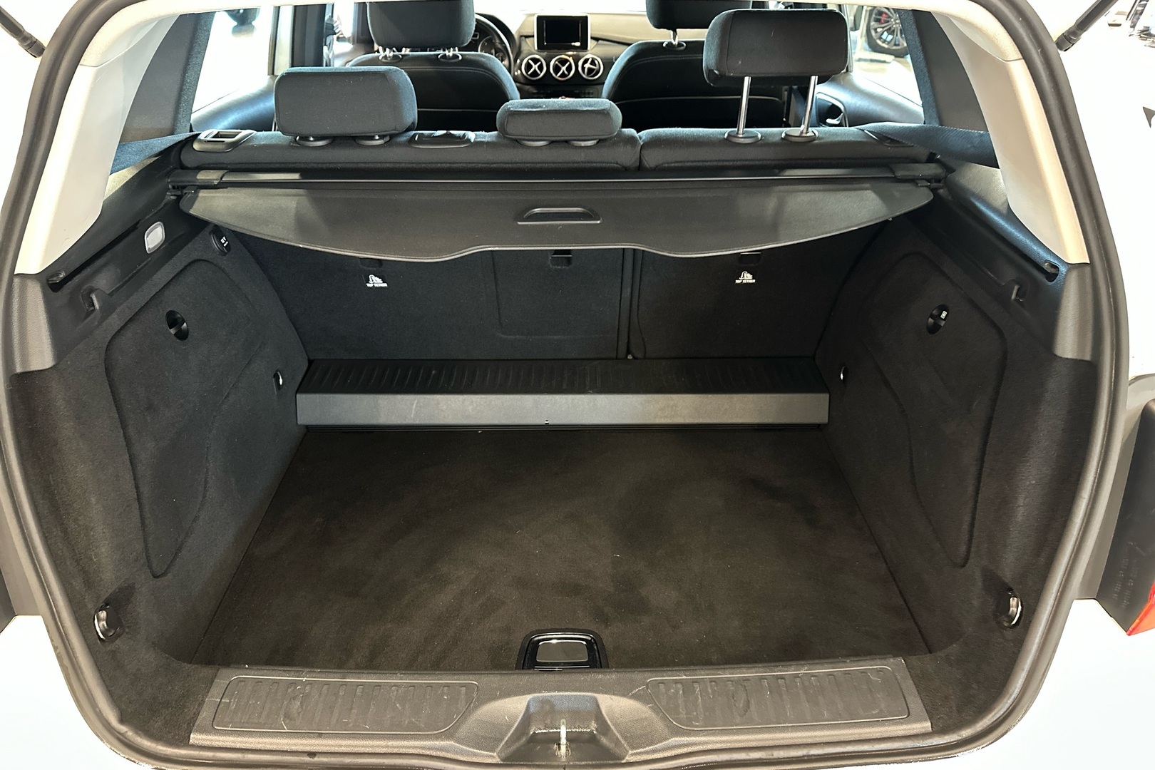 MERCEDES-BENZ B 2012