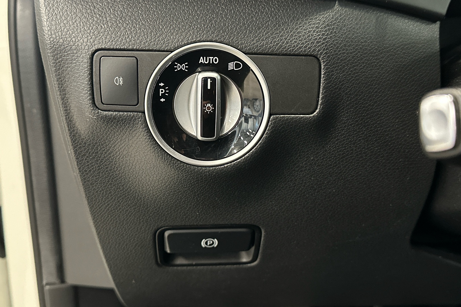 MERCEDES-BENZ B 2012