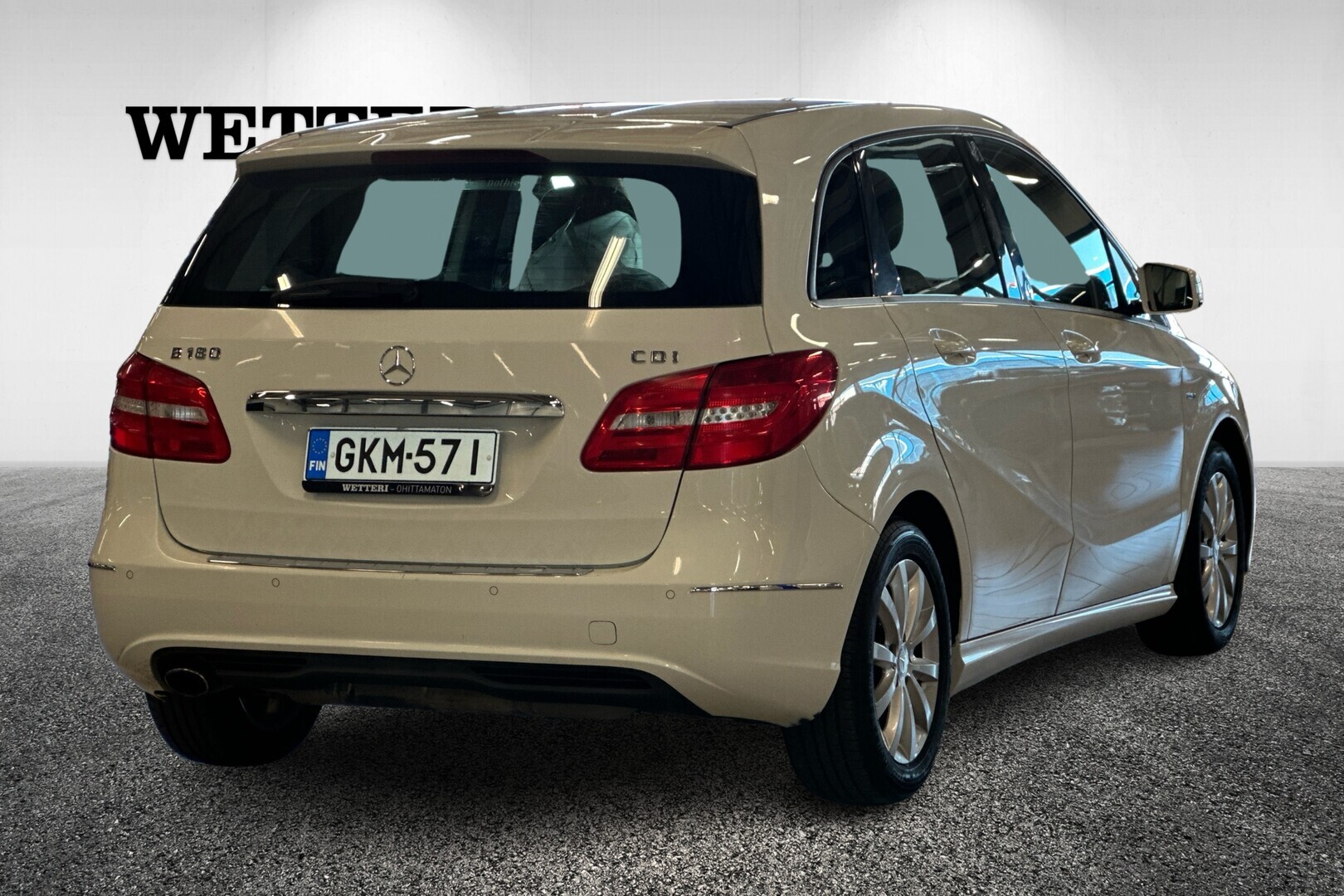 MERCEDES-BENZ B 2012