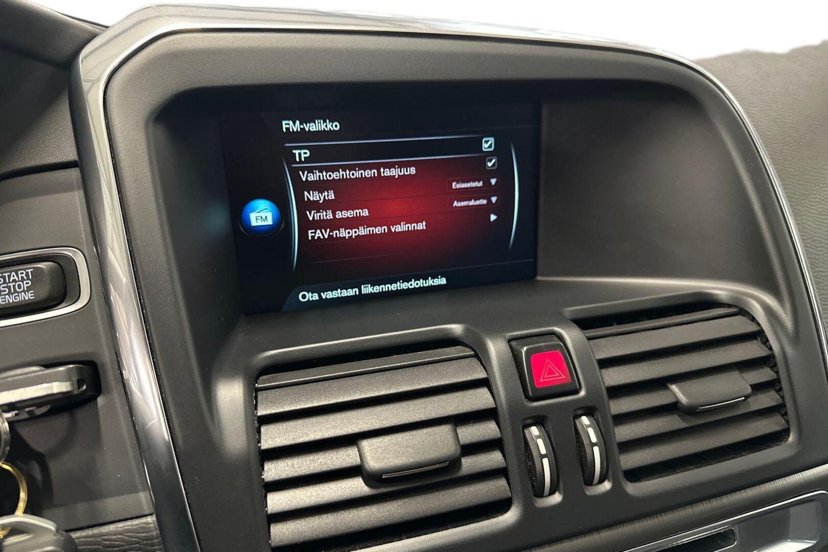 VOLVO XC60 16