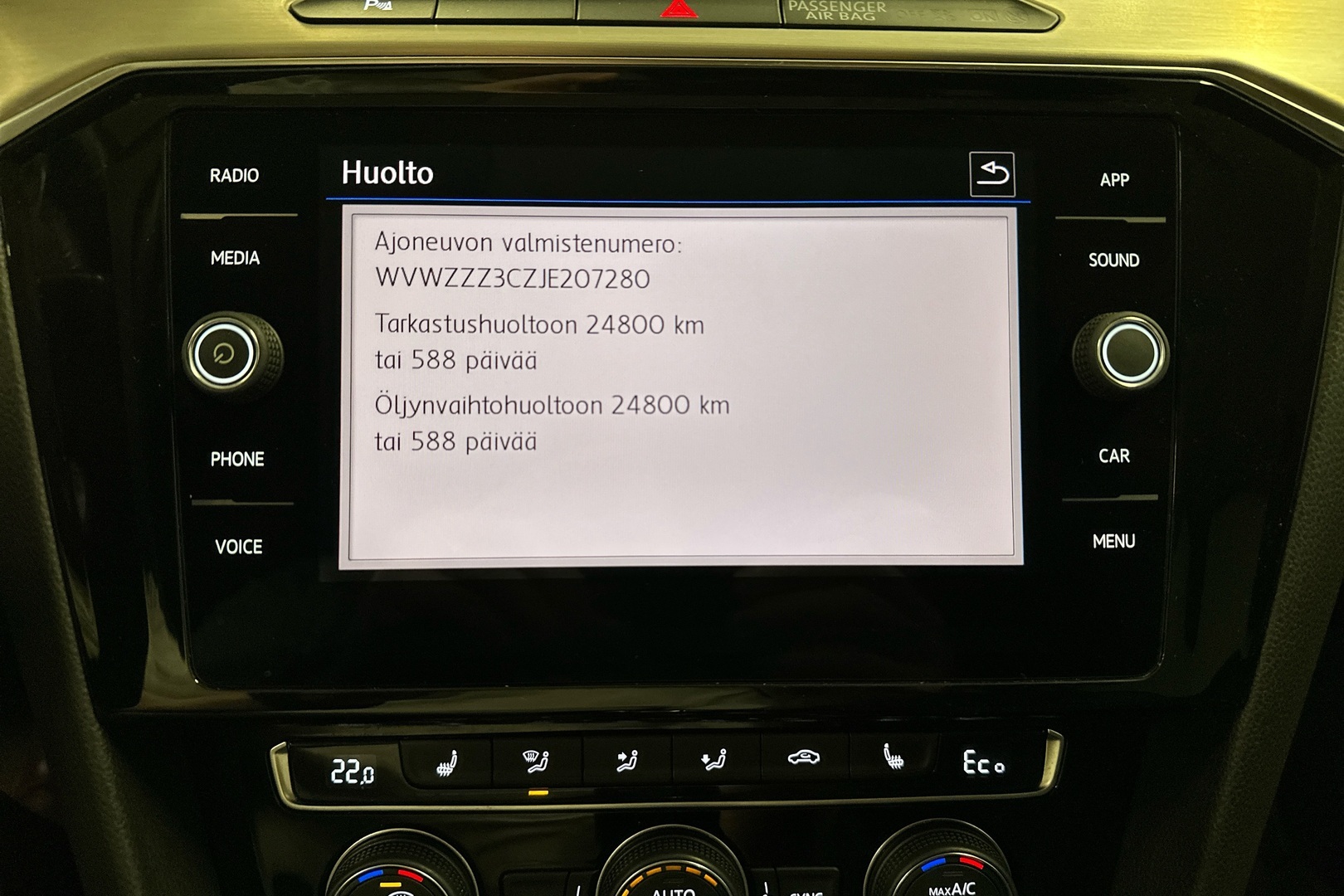 VOLKSWAGEN Passat 2018