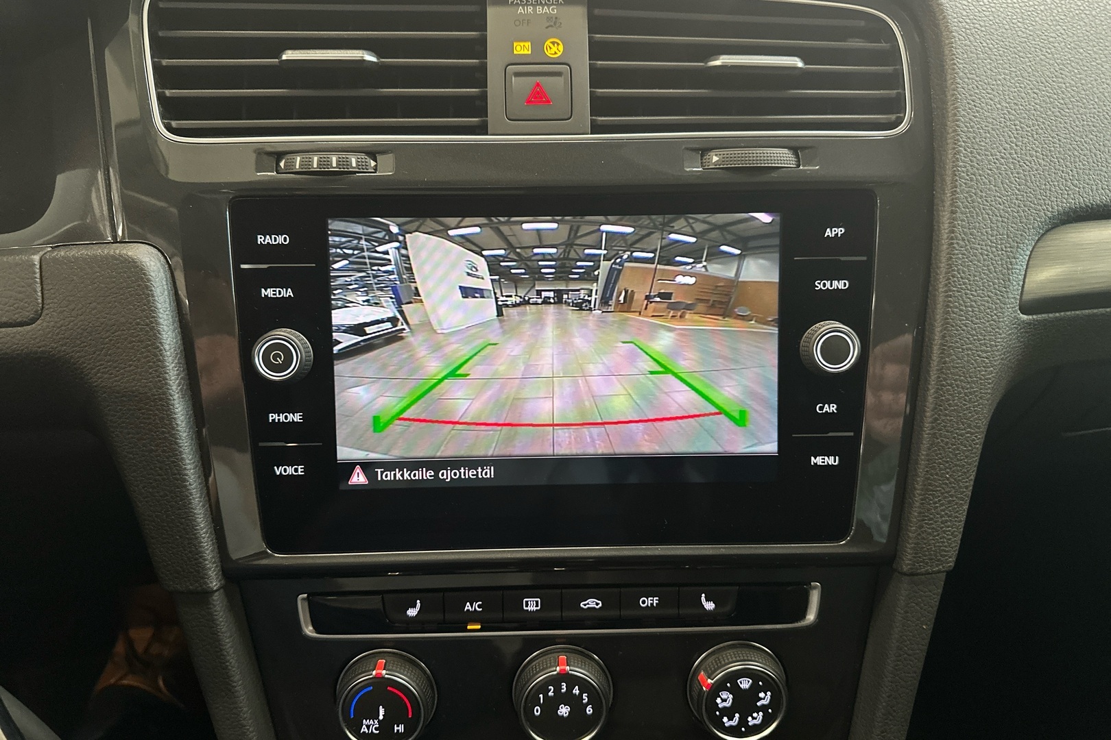 VOLKSWAGEN Golf 2019