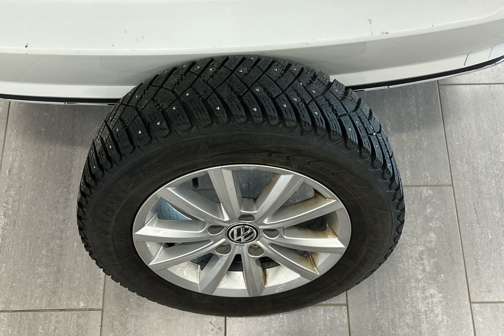 VOLKSWAGEN Golf 2019