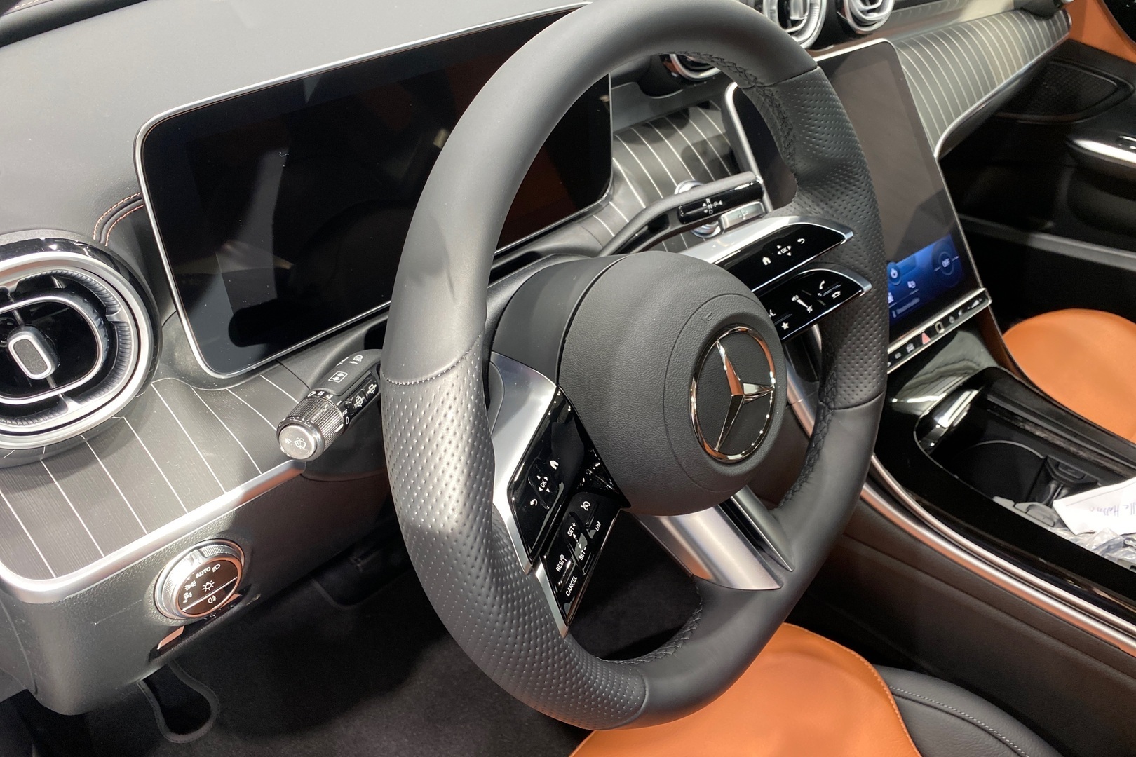 MERCEDES-BENZ C 2022