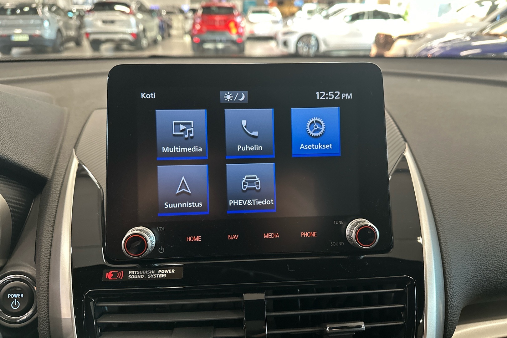 MITSUBISHI Eclipse Cross 2024