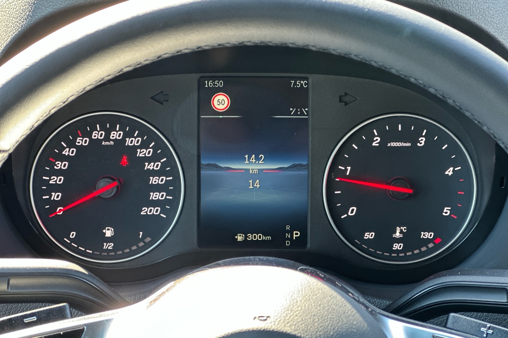 MERCEDES-BENZ Sprinter 2025