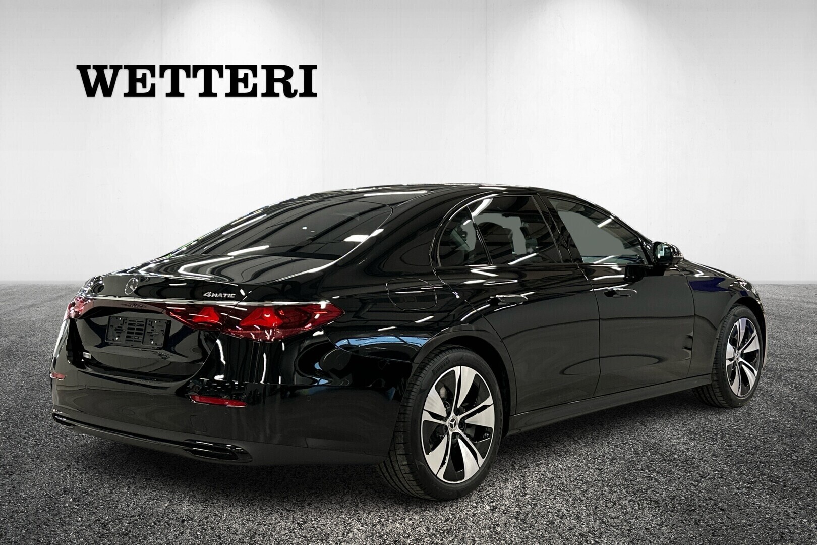 MERCEDES-BENZ E 2025