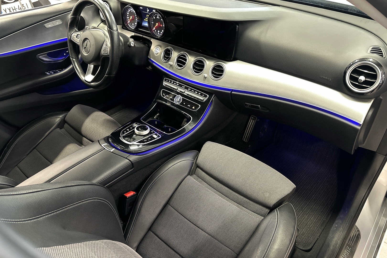 MERCEDES-BENZ E 2017