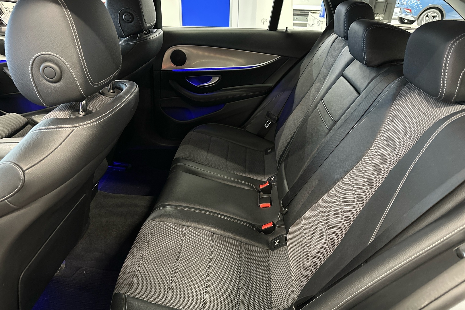 MERCEDES-BENZ E 2017