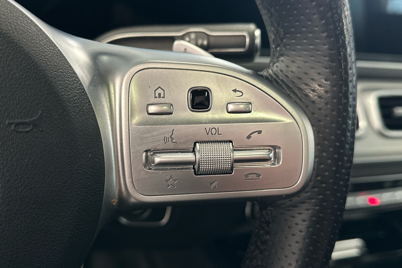 MERCEDES-BENZ GLE 2021