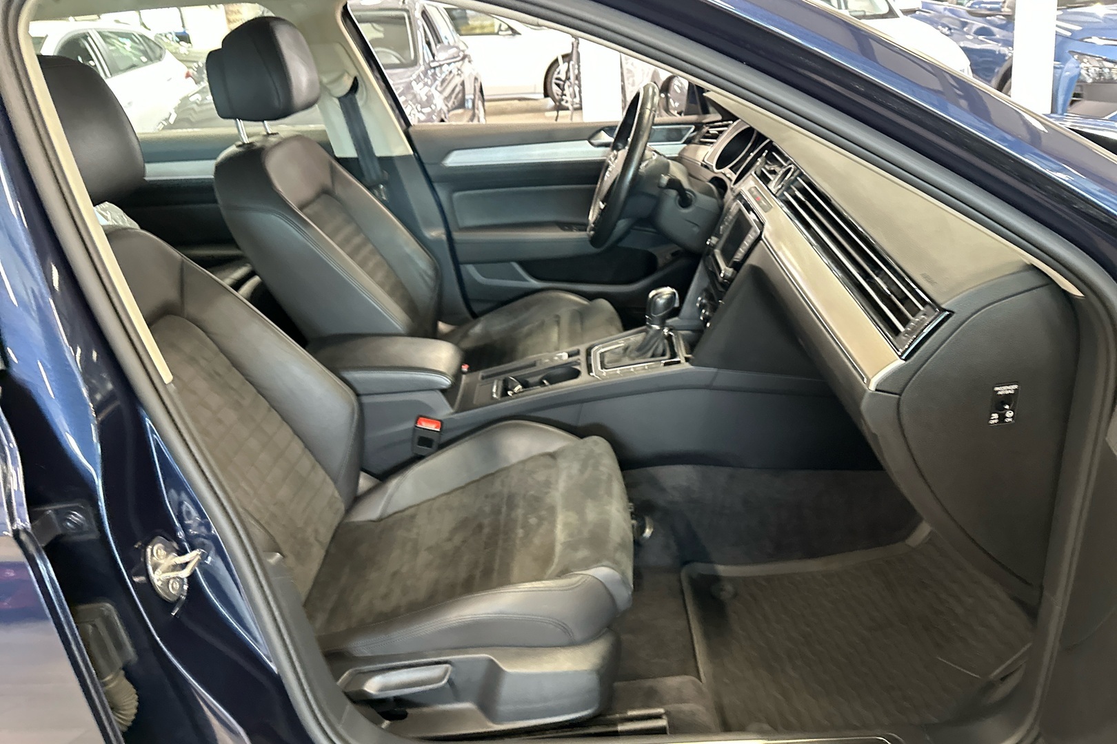 VOLKSWAGEN Passat 2015