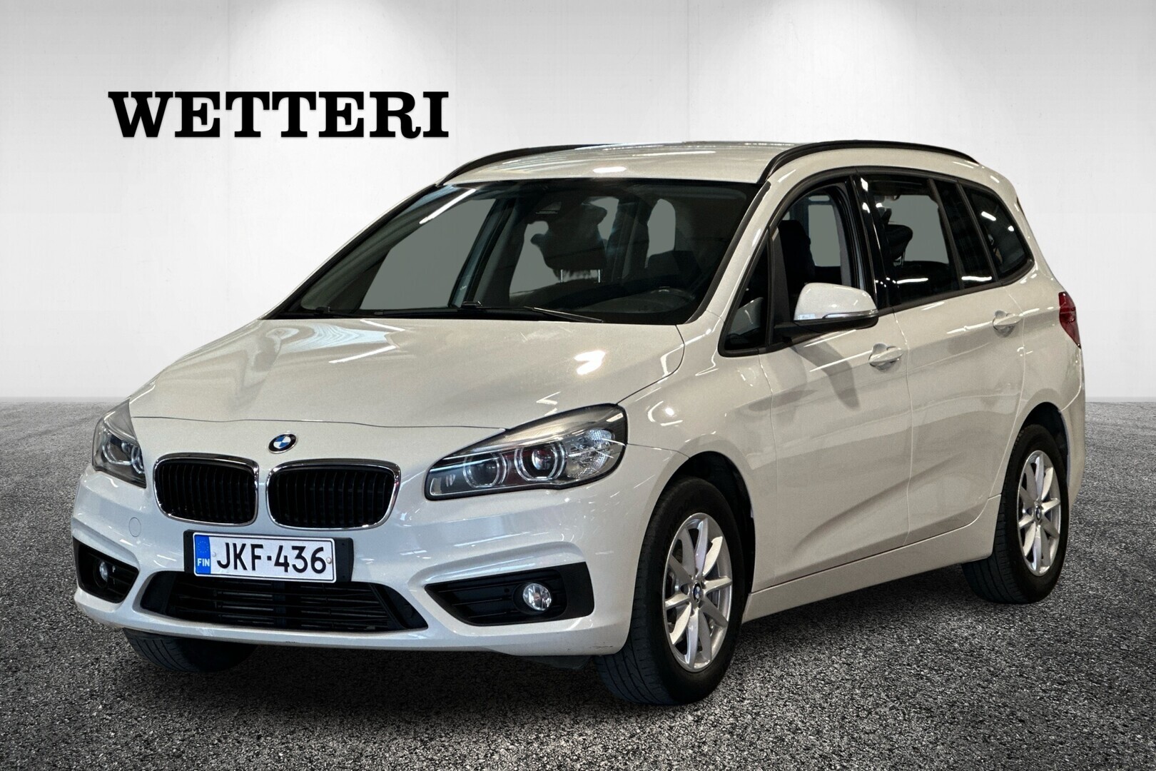 BMW 216 2016